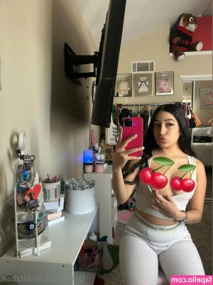 liltxbae - he likes hearts so i put in a little decoration for him