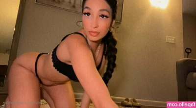 liltxbae - What do you prefer  Bald pussy  Or hairy pussy