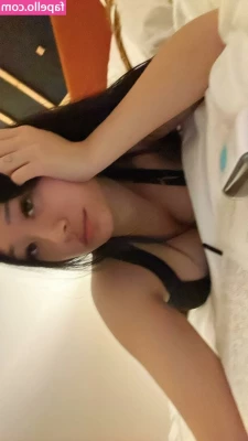 Ssophiali - Bad lil bitch in a bathroom