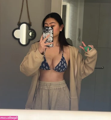 Ssophiali - new movie with my fav ❄️🐰watch her moan n her body shake like