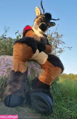 orun_the_deer [ orun-the-deer ] - I love a good play in the bath get me all wet