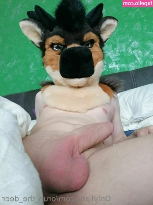 orun_the_deer [ orun-the-deer ] - In the middle of the best foursome right now   Chat after my round
