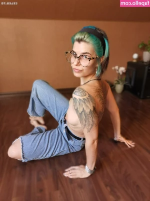 Dexia - I'm gona ruin my ass today...✨  Tips make me work harder. 🌈  I'm