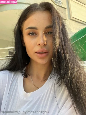 your_milamoore [ your-milamoore ] - Innocent       Inocente