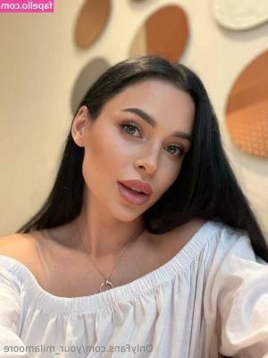 your_milamoore [ your-milamoore ] - Let's dance our heaven together🥰🥰