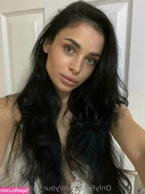 your_milamoore [ your-milamoore ] - Meeting this week again with the gorgeous @TheRealHarmonie hoping to