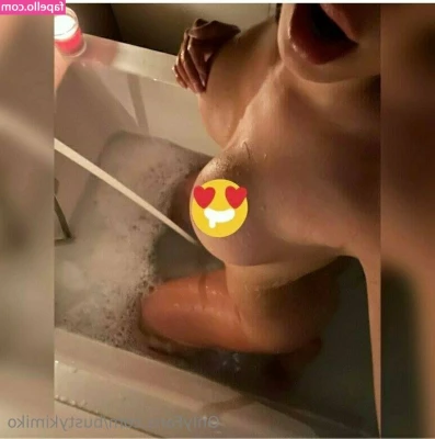 bustykimiko - Good night my loves  Tomorrow i ll be around here all day  dm me  