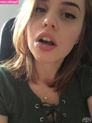 Jamie Young [ jamie-young ] - Do you like my tits, babe? 🔥