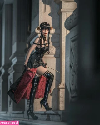 yizarrh - The look of disgust on my face shows you are unworthy of this