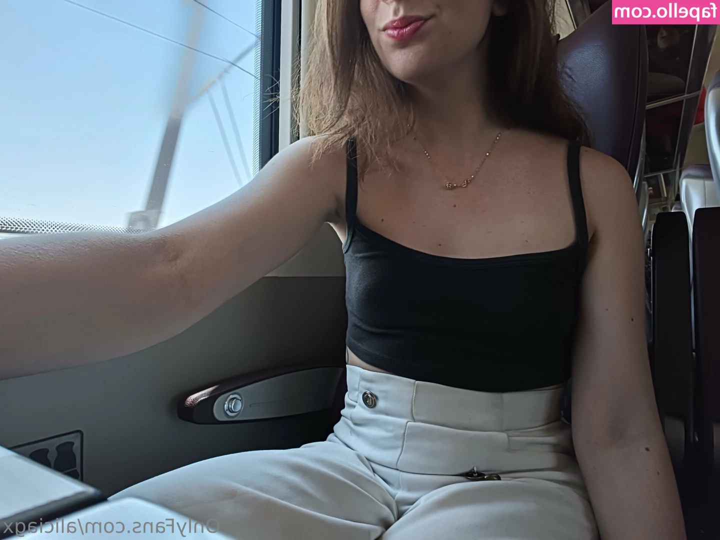 aliciagx - Easter   slut pictures