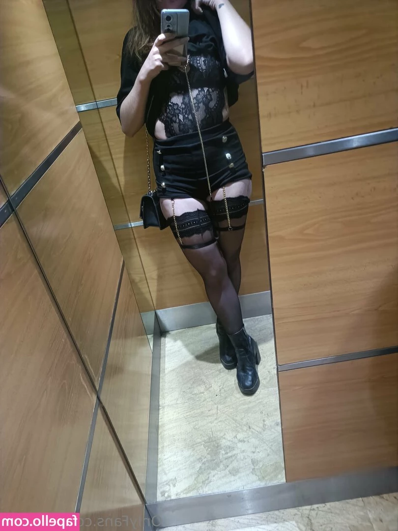 aliciagx - Offline for the weekend! Be back on Monday xo
