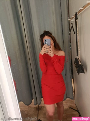 aliciagx - Je suis tout à toi pour souper