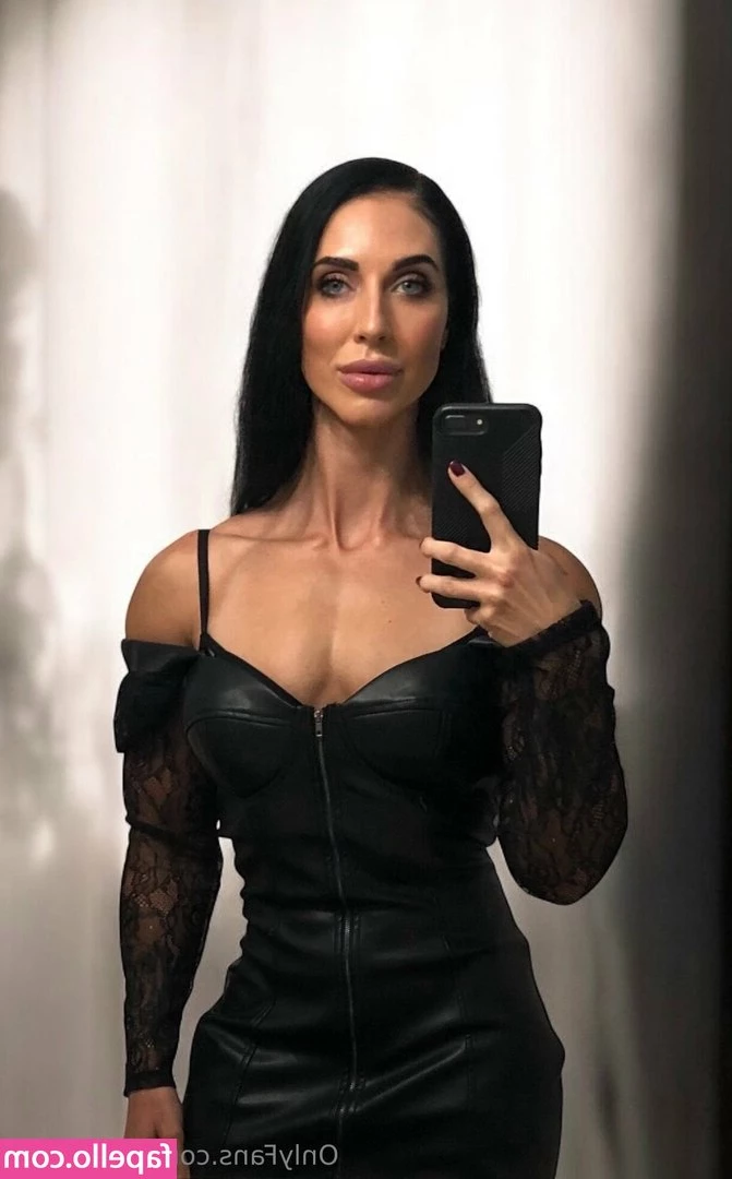 jasmine83 - 🖤watch me get hard for you 😘🍆🖤
