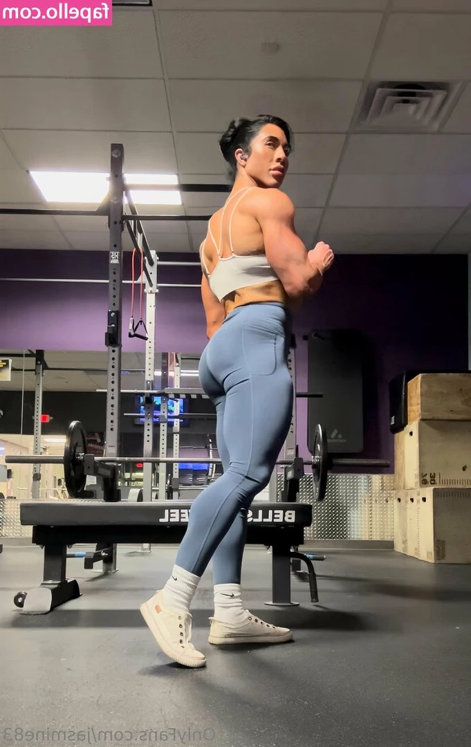 jasmine83 - Qué tal mi amor que me hicieras si me tuvieras así todita para ti