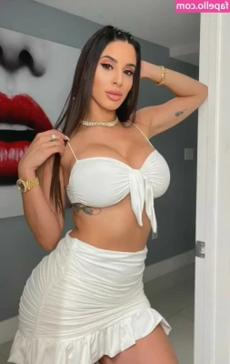 Maday Castellano [ maday-castellano ] - who want to wake up next next me?