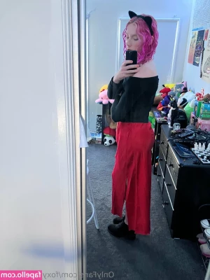 foxy_femboyyy [ foxy-femboyyy ] - Happy Titty Thursday