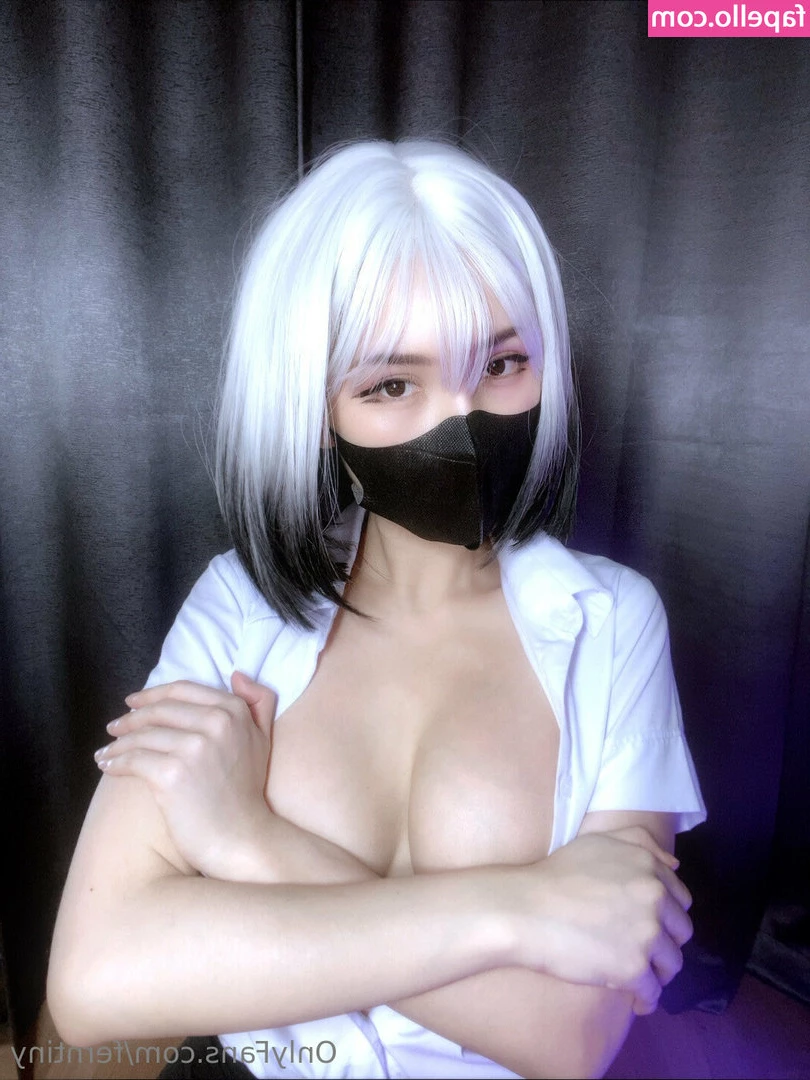 ferntiny - A girl with her toy  get my content fixxed