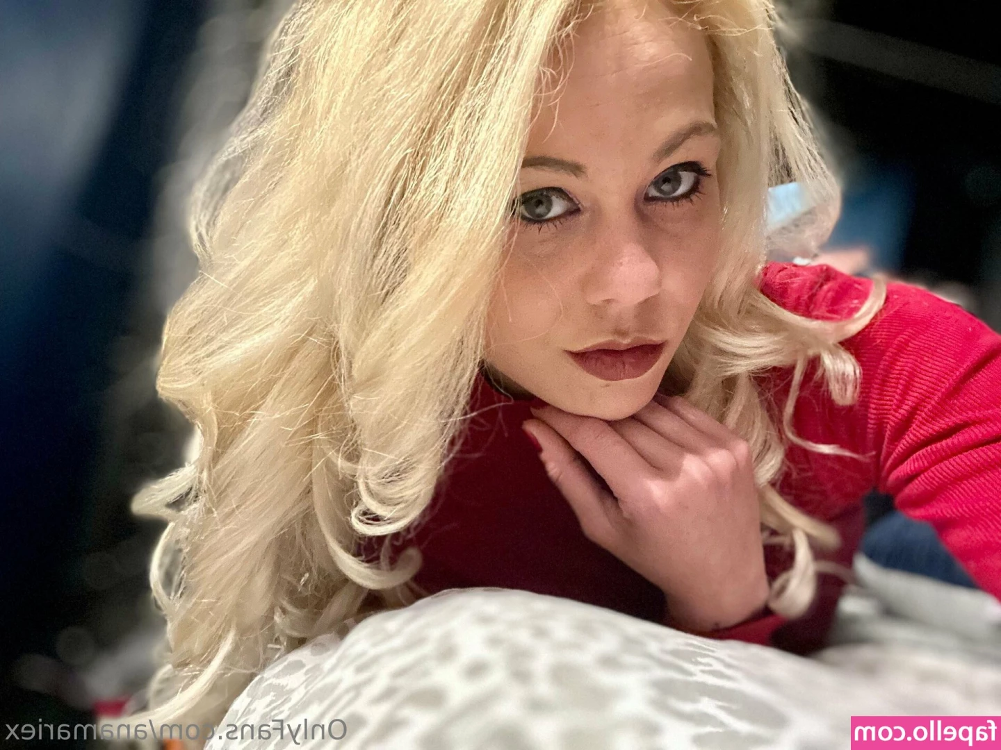 anamariex - Stream started at 12 07 2024 10 20 am