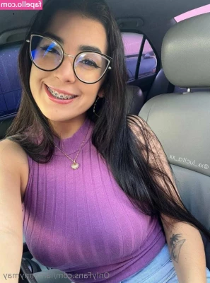iamannymay - Ele vive socando assim decidir mostrar para vocês fudêndo de quatro