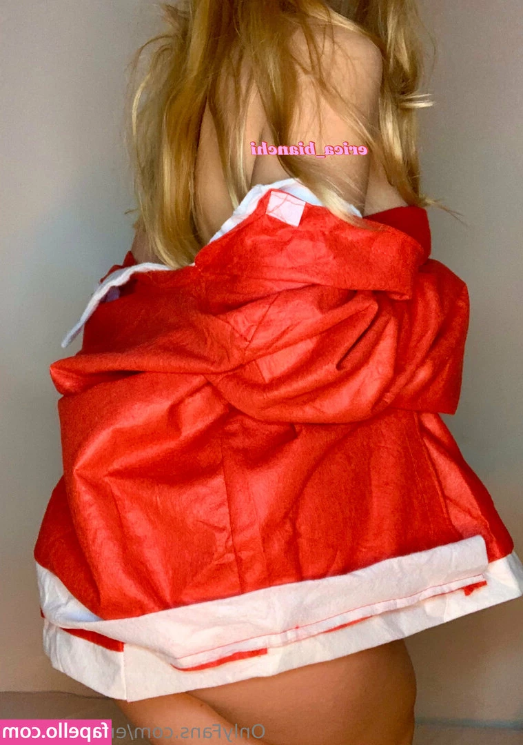 erica_bianchi [ erica-bianchi ] - If we were alone  I would  Smash Kiss you Cuddle Chill Eat what am I