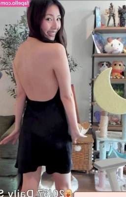 xChocobars - Do you love my belly and bush?