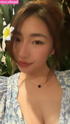 xChocobars - Took some cute booty pics