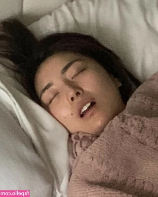 xChocobars - Come on don t be shy have a seat next to me I promise you I m harmless