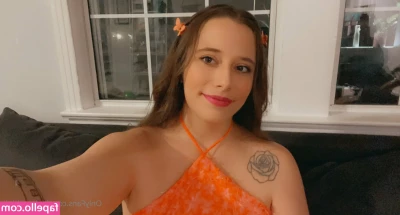 luckywithlola - Cual de los dos labios   se mira mejor