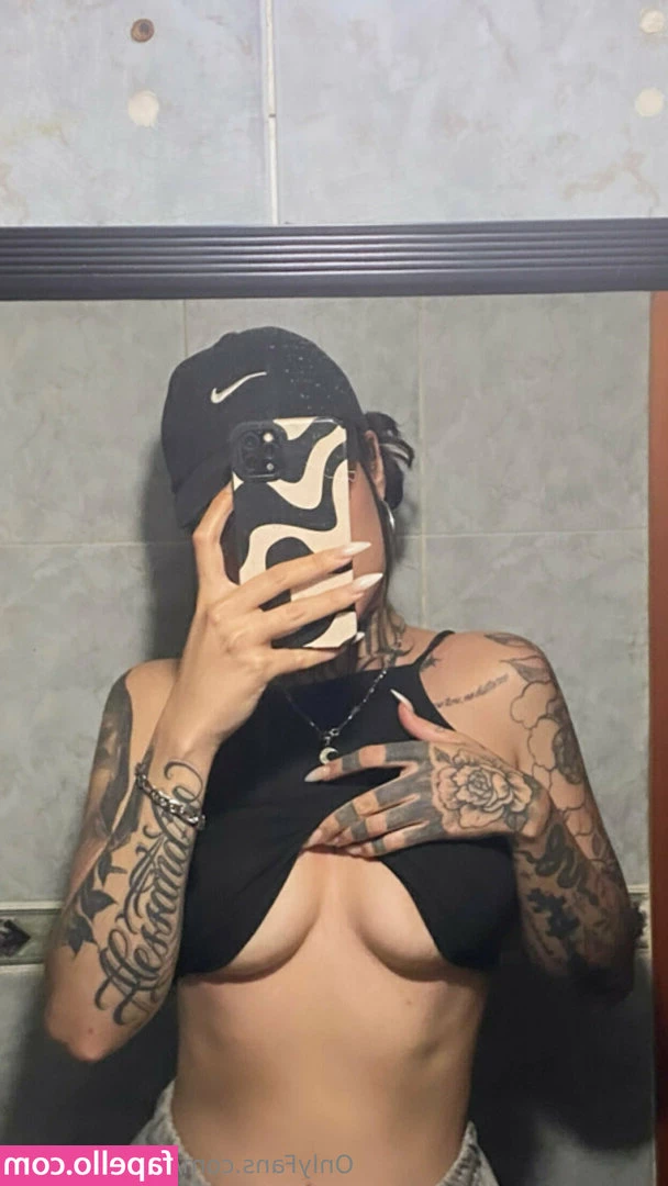a_lexa.sabina [ a-lexa-sabina ] - Can I be your sweet girl  Let me spoil you  love