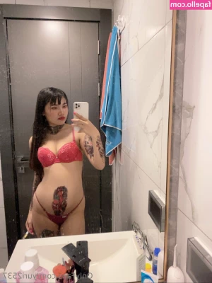yuri2537 - Hotel Sex [12 mins]  Watch Sunny fuck me all over our hotel room 😊