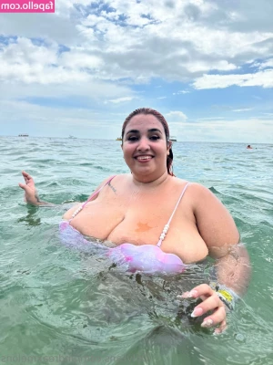andreaxmelons - Red is the color of love