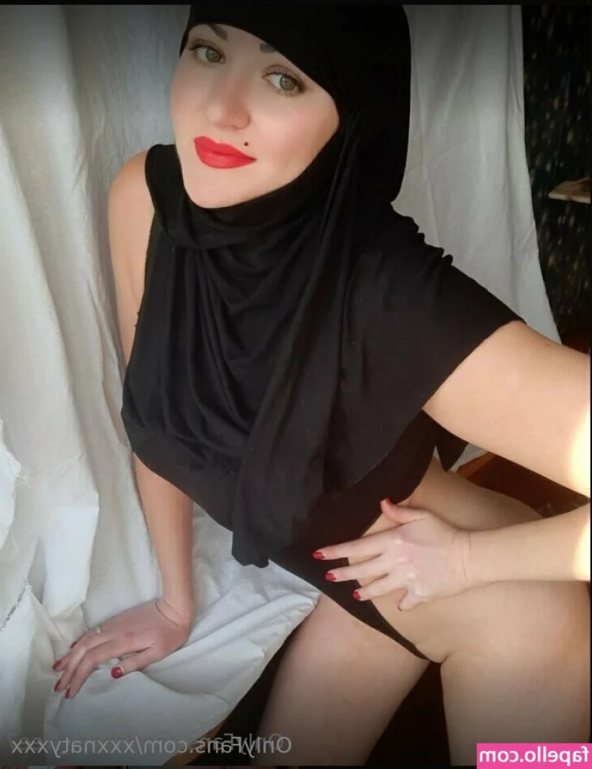 xxxnatyxxx [ xxxnatyxxx-1 ] - I love my new chastity 🥰
