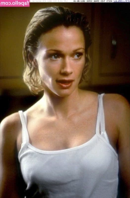 Lauren Holly [ lauren-holly ] - We filmed all day for you guys and then played Catan instead of