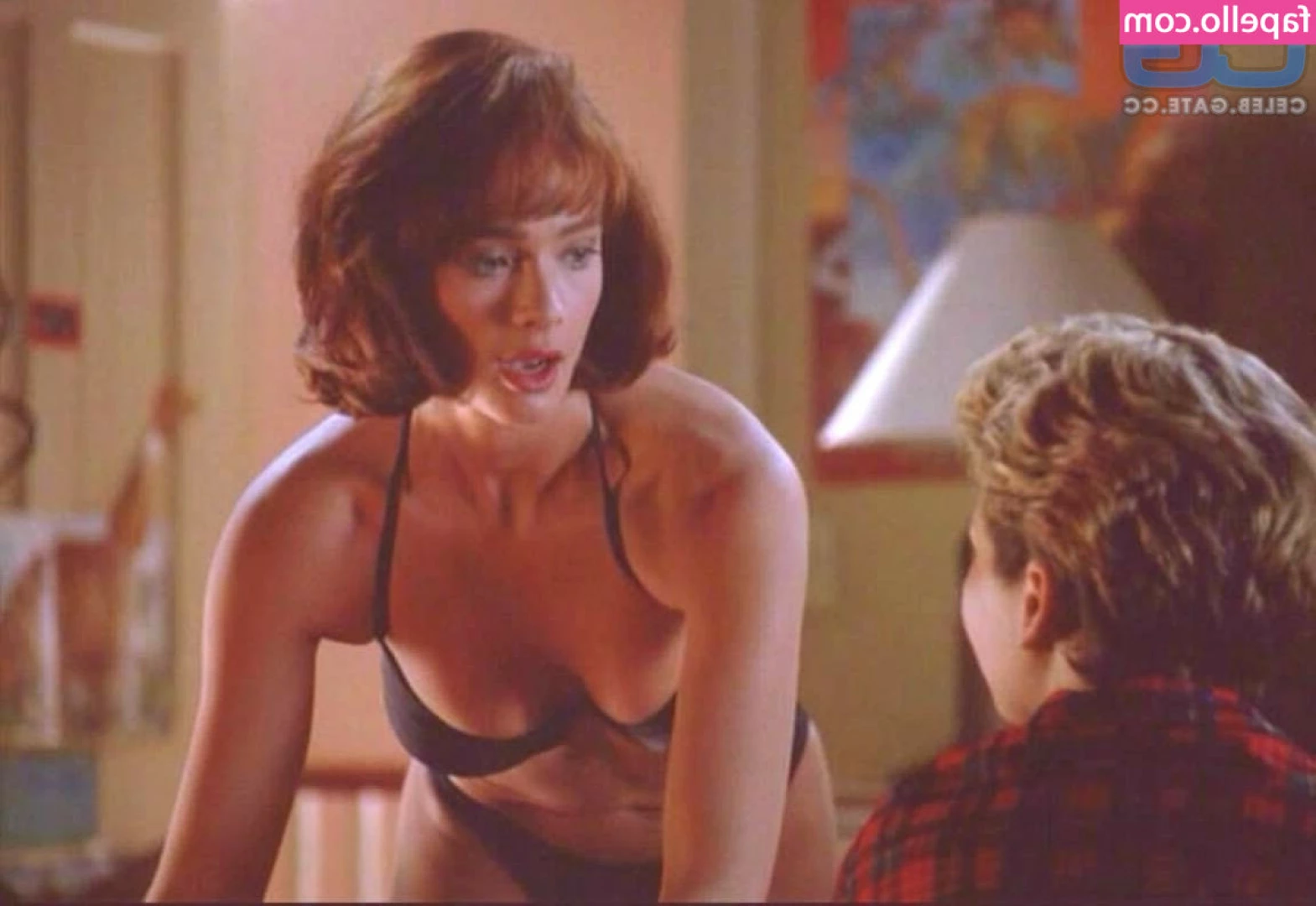 Lauren Holly [ lauren-holly ] - Sweets for Friyay! 💋
