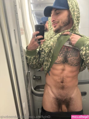 adonisbreedsvip - Ooooooop"s 🤭