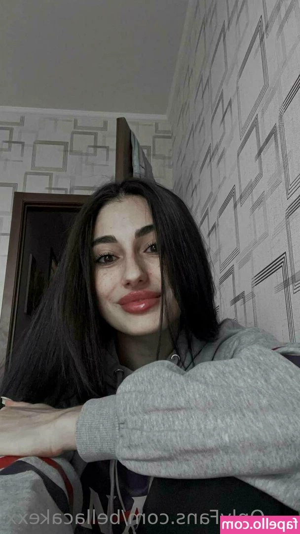 bellacakexx - Un chico de oriente me presta su delicioso culo velludo para