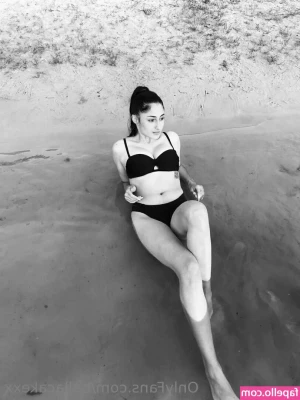 bellacakexx - cosa mi faresti seduto in questa posizione    Te lo dico io  mi