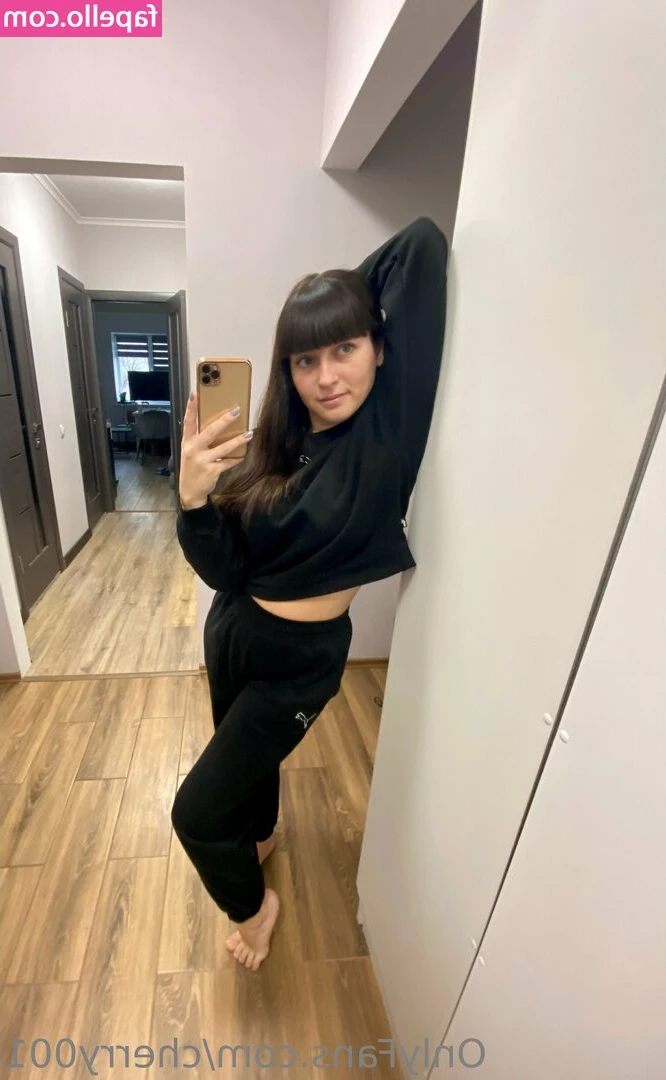 girlyours01 - I m on fire   Make me moan papi
