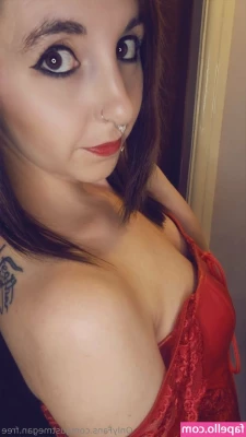 justmegan.free [ justmegan-free ] - Sexy back pic 2