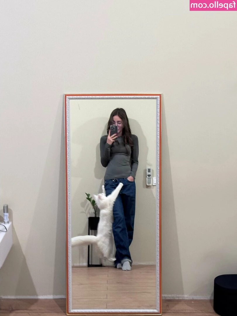 slastyona - https://onlyfans.com/44339026/aliendaddyo Follow my babe