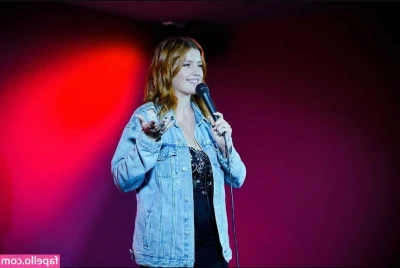 Chloe Maddren [ chloe-maddren ] - Cum in my mouth and ill do your washing like the good little slave i