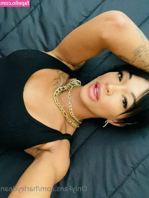 harleydean - Friday is here and so are my titties! 🍒 Cheers to the weekend