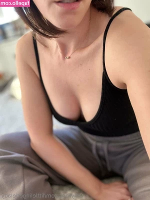 littlelingerielady - shower pics, :3.