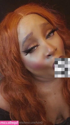 talktoxohoneygold - Strip tease video