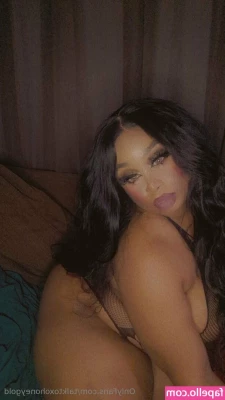 talktoxohoneygold - I need some help sliding these all the way off...
