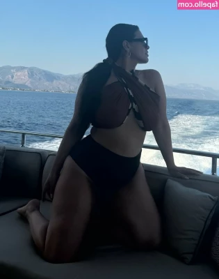 Ashley Graham [ ashley-graham ] - Spent the weekend with my lovely Dom  aprilpants