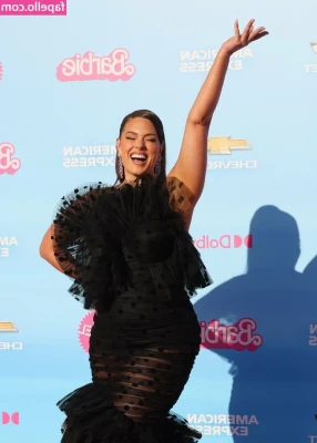 Ashley Graham [ ashley-graham ] - Heyy