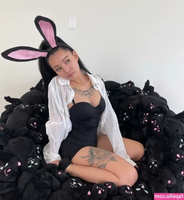 Bella Poarch [ bella-poarch-2 ] - Cute bunny stuff coming soon