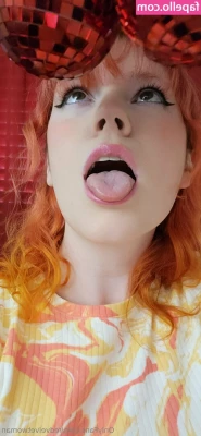 redvelvetwoman - Just getting out the shower and i believe it time for some showerly