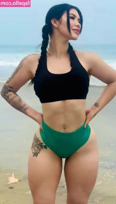 Kim Muñoz [ kim-munoz ] - Welcome new and returning subscibers  Having you guys here makes me